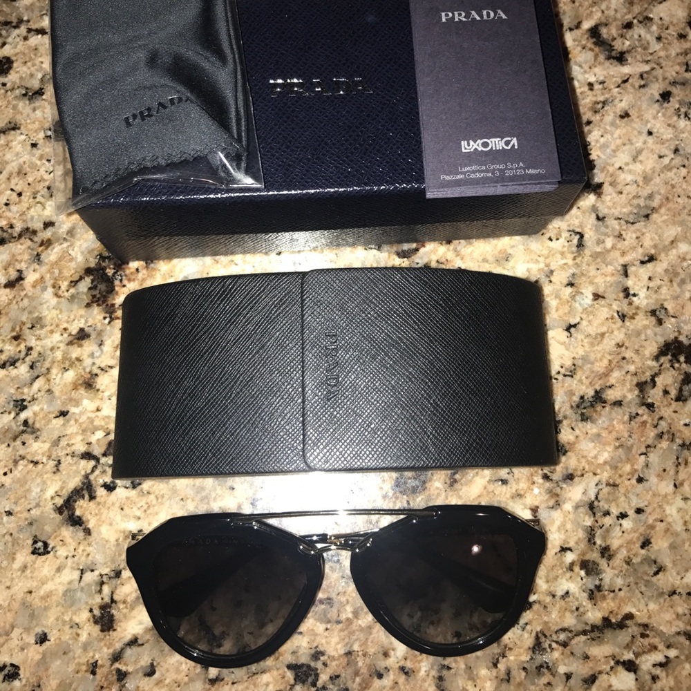New/Authentic Prada PR 12QS Cinema Sunglasses
